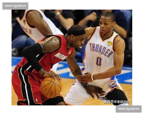 篮球比赛走势深度解析：战术变化、关键时刻及球员表现影响全局走势